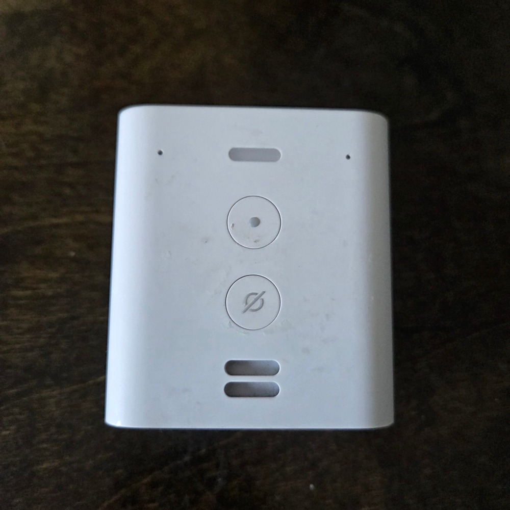 Amazon Echo Dot Smart Speaker Power Adapter Charger White 5V 1.5A Model C77A68